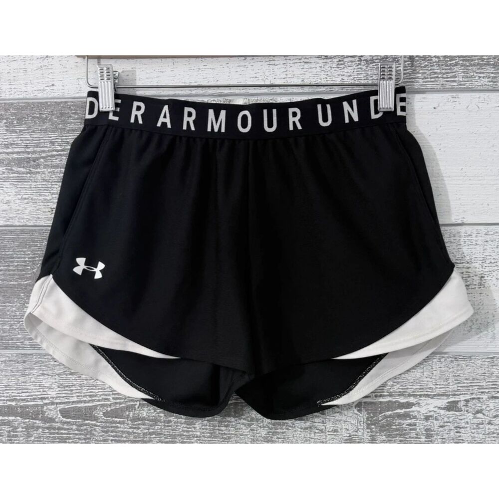Under Armour Athletic Shorts Women Small Black HeatGear Lightweight Training